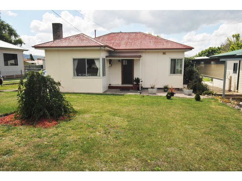 18 Beaufort  Street, Lithgow NSW 2790
