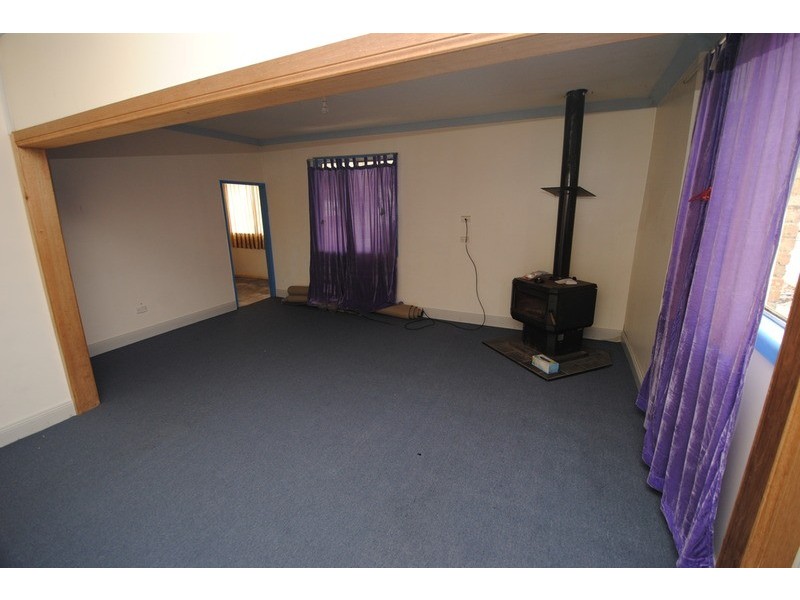 27 Tank  Street, Lithgow NSW 2790
