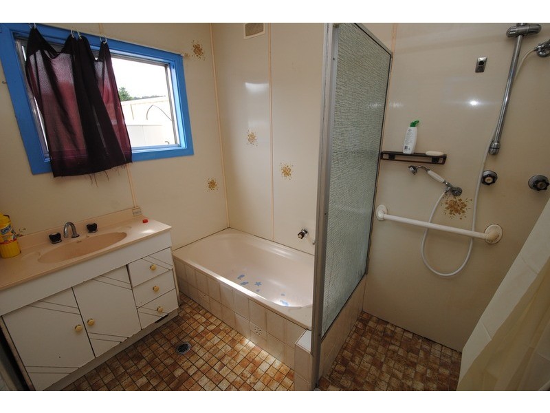 27 Tank  Street, Lithgow NSW 2790