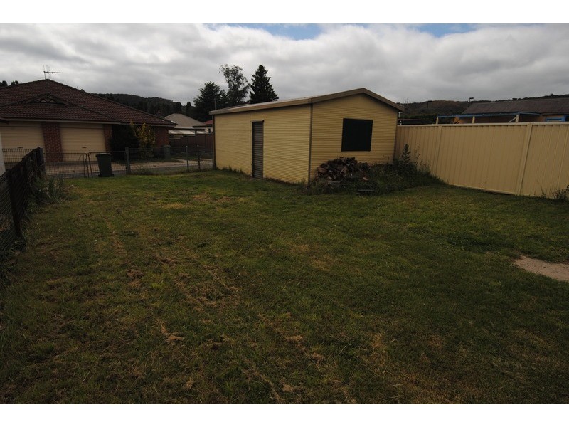27 Tank  Street, Lithgow NSW 2790