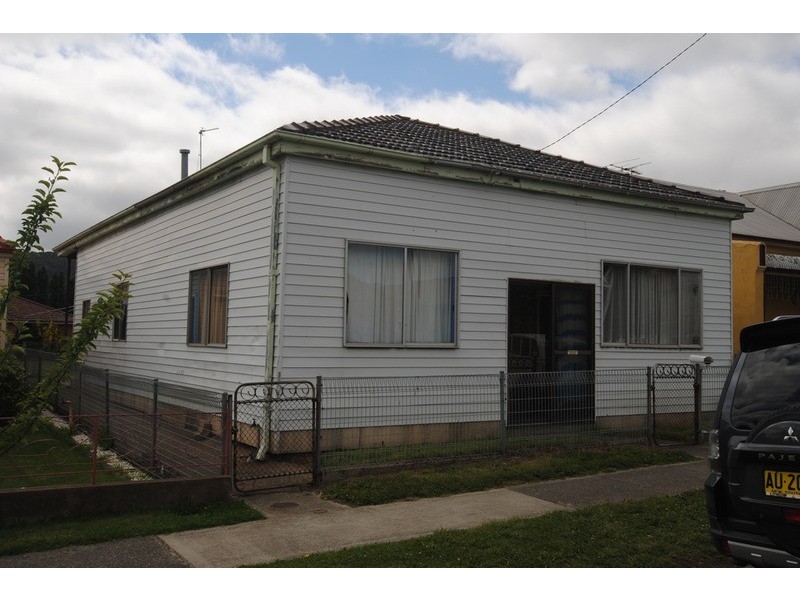 27 Tank  Street, Lithgow NSW 2790