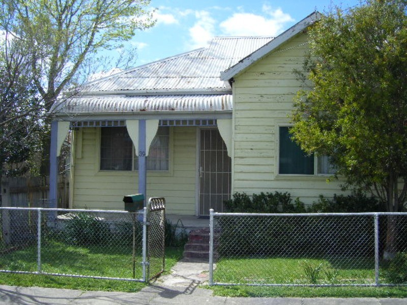 39 Cupro Street, Lithgow NSW 2790