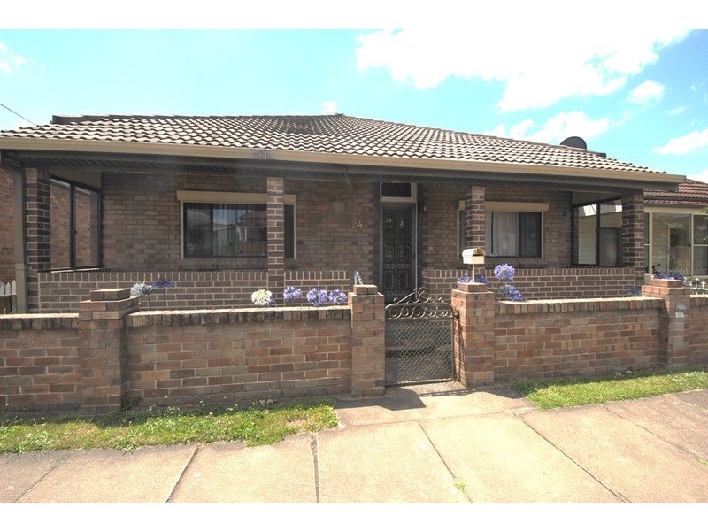 24 Lett Street, Lithgow NSW 2790