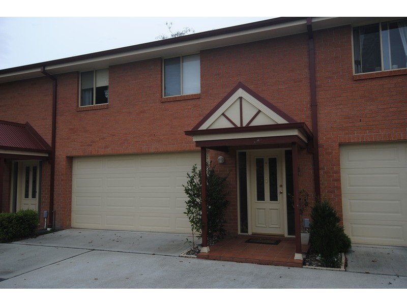 4/9 Coalbrook Street, Lithgow NSW 2790