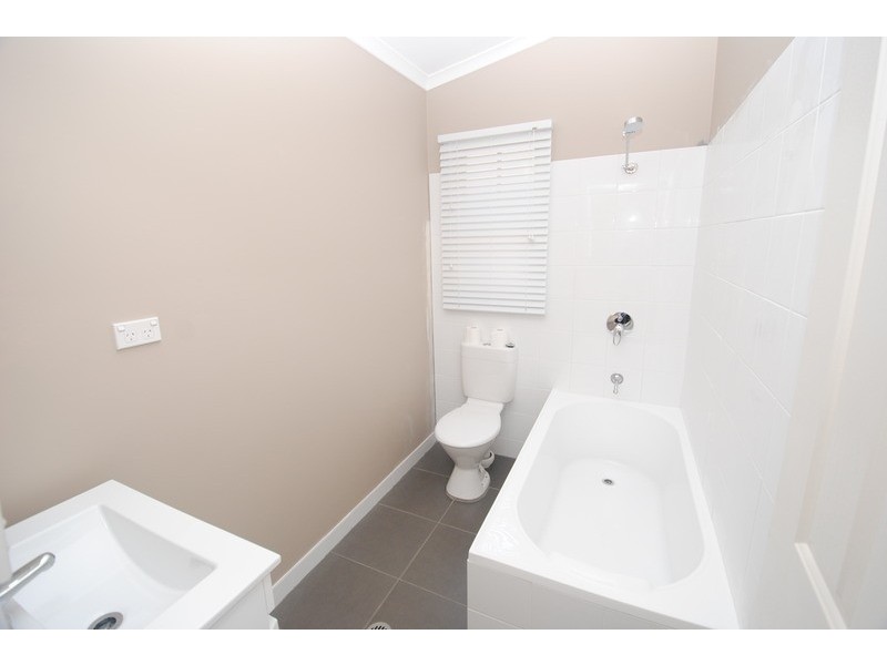 12 Chifley  Road, Lithgow NSW 2790