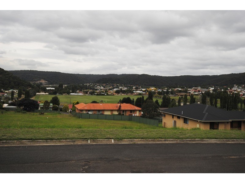 17a Hepburn  Street, Lithgow NSW 2790