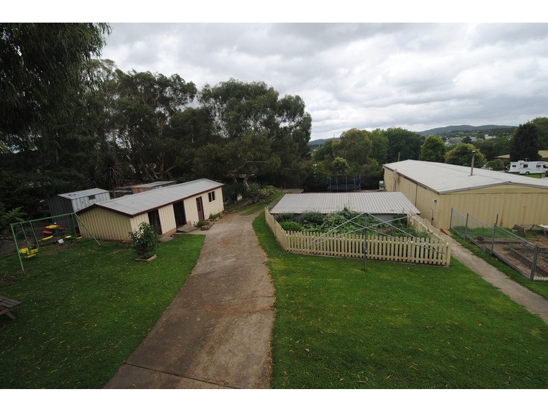 6 Burton  Street, Portland NSW 2847