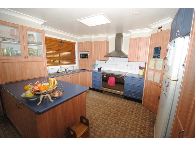 6 Burton  Street, Portland NSW 2847