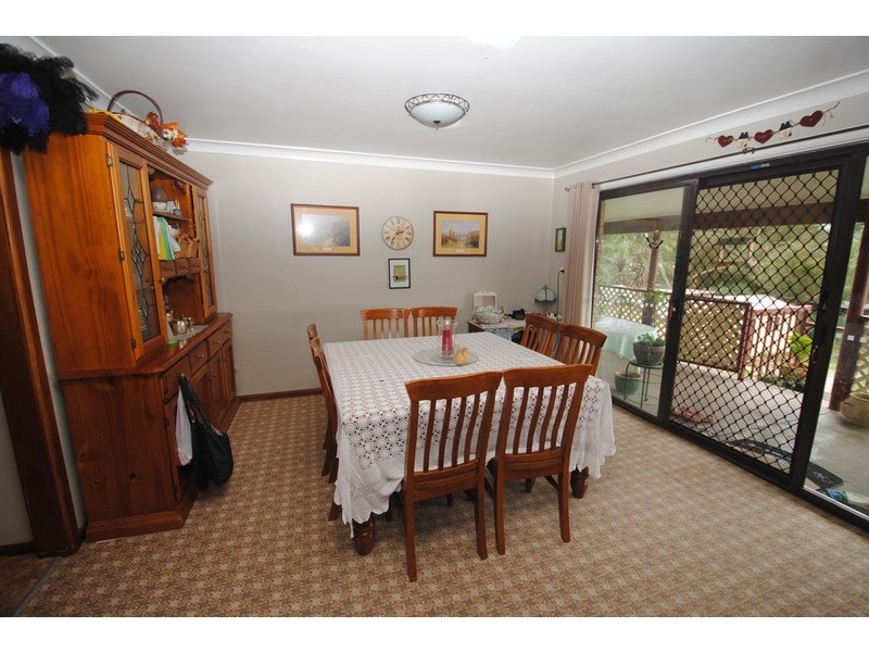 6 Burton  Street, Portland NSW 2847