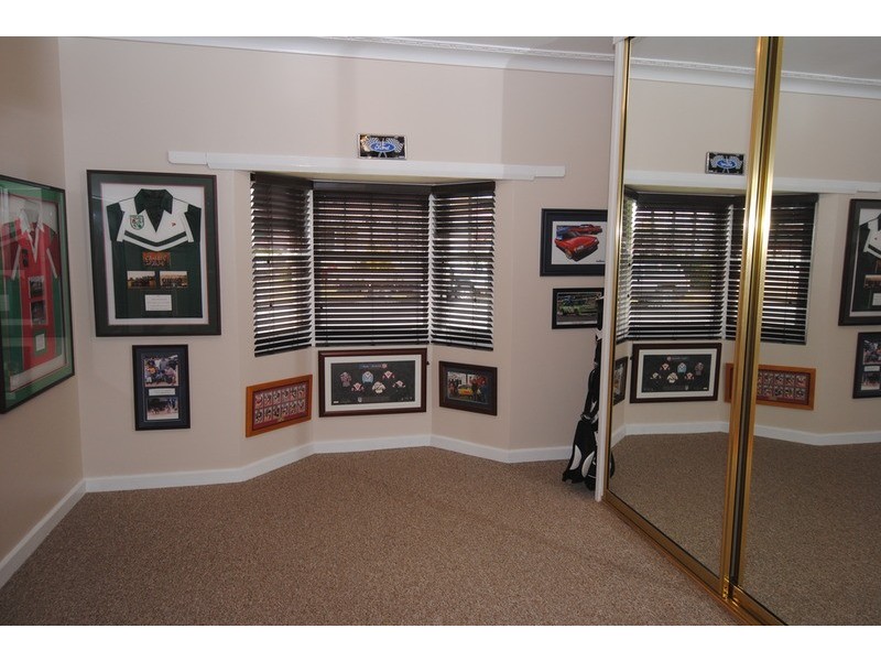 62 Rifle Parade, Lithgow NSW 2790