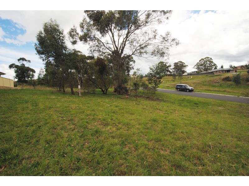 7 James O’Donnel Drive, South Bowenfels NSW 2790