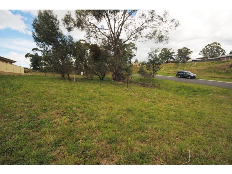7 James O’Donnel Drive, South Bowenfels NSW 2790