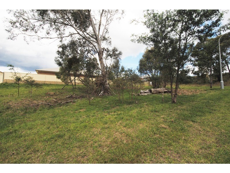 7 James O’Donnel Drive, South Bowenfels NSW 2790