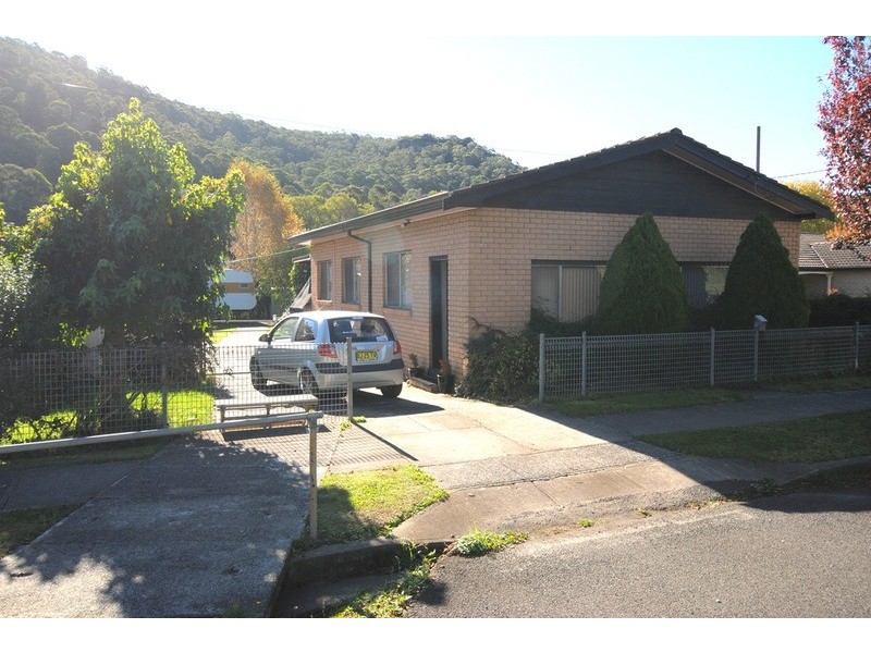 86 Bells Road, Lithgow NSW 2790