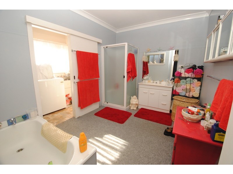 86 Bells Road, Lithgow NSW 2790