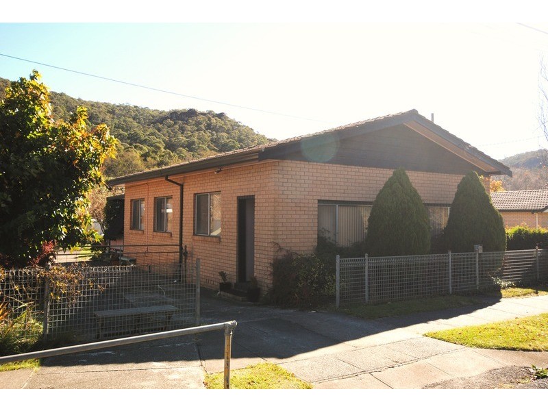 86 Bells Road, Lithgow NSW 2790