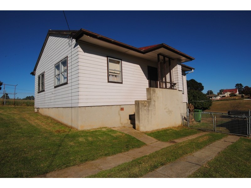43 Oxley Street, Wallerawang NSW 2845