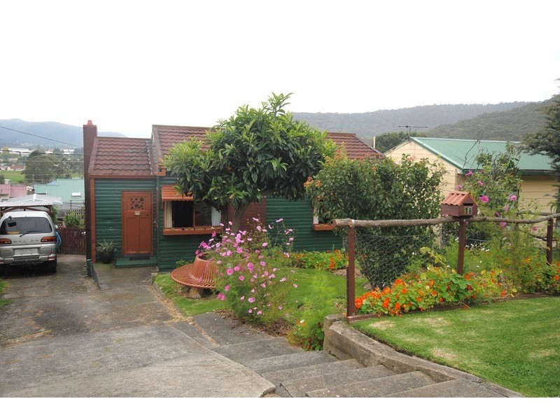 18 Fourth  Street, Lithgow NSW 2790
