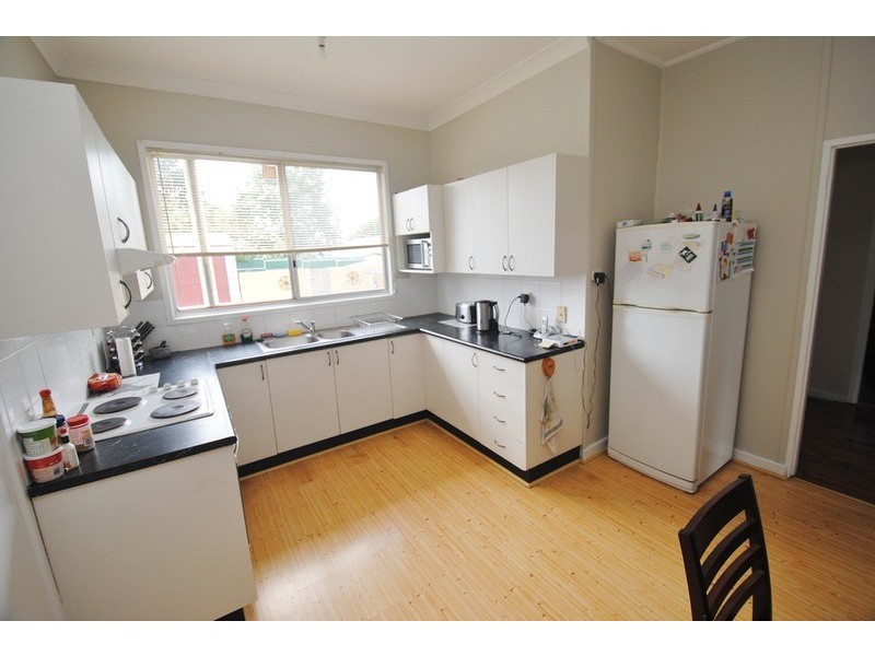 18 Beaufort Street, Lithgow NSW 2790