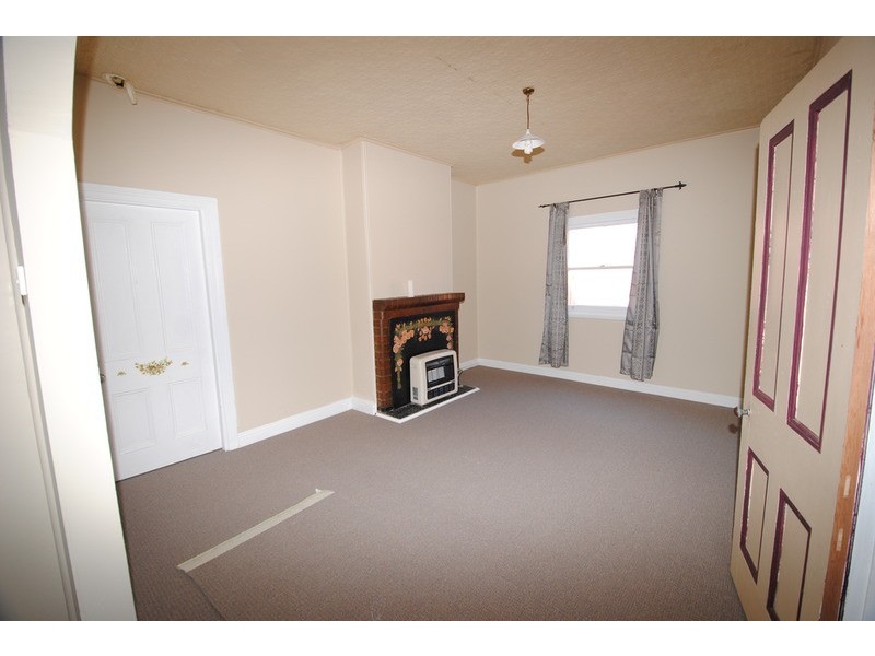 31 King Street, Lithgow NSW 2790