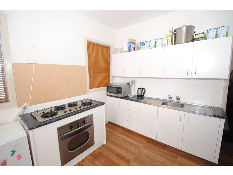 11 Rifle Parade, Lithgow NSW 2790