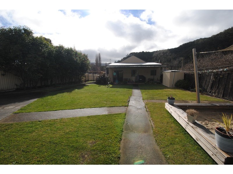 6 Clwydd  Street, Lithgow NSW 2790