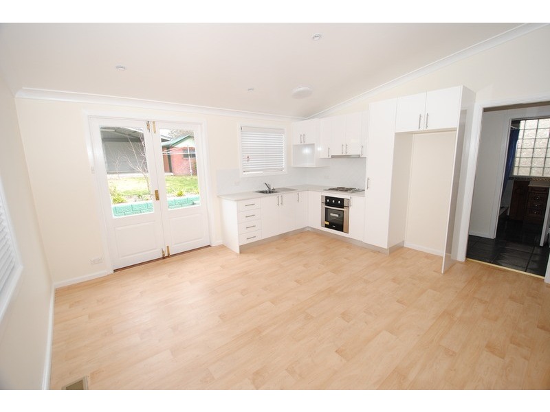21 Read Avenue, Lithgow NSW 2790