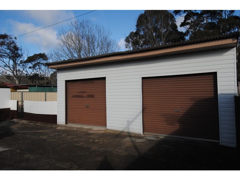 16 Sandford  Avenue, Lithgow NSW 2790