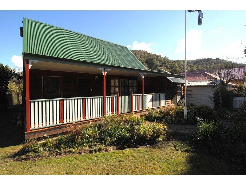 2 Victoria Avenue, Lithgow NSW 2790