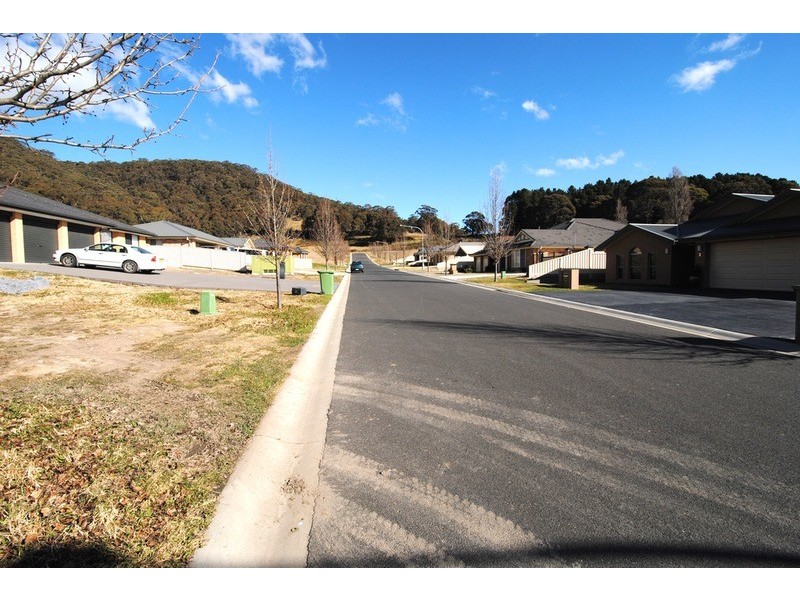 10 Munbinga  Drive, Lithgow NSW 2790