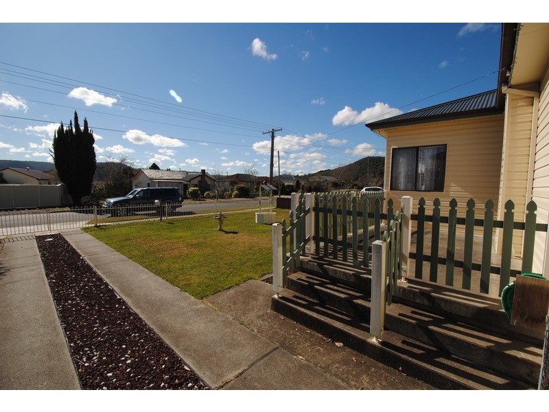 90 Rabaul Street, Lithgow NSW 2790