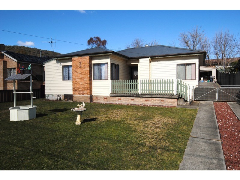 90 Rabaul Street, Lithgow NSW 2790