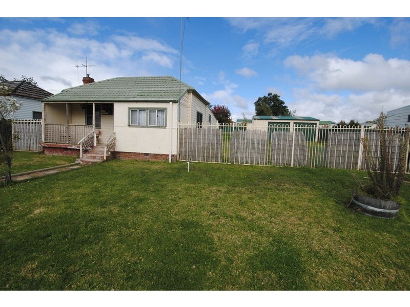 17 Elizabeth Street, Wallerawang NSW 2845