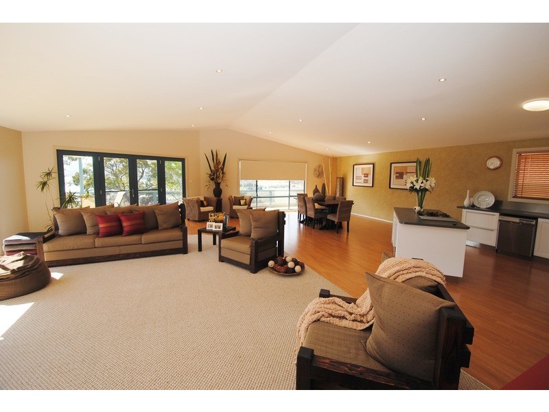 75 Lyon Parade, Wallerawang NSW 2845