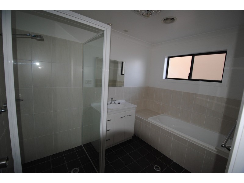 60 Musket Parade, Lithgow NSW 2790