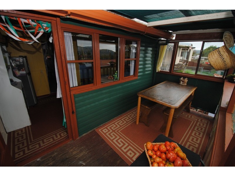 18 Fourth  Street, Lithgow NSW 2790