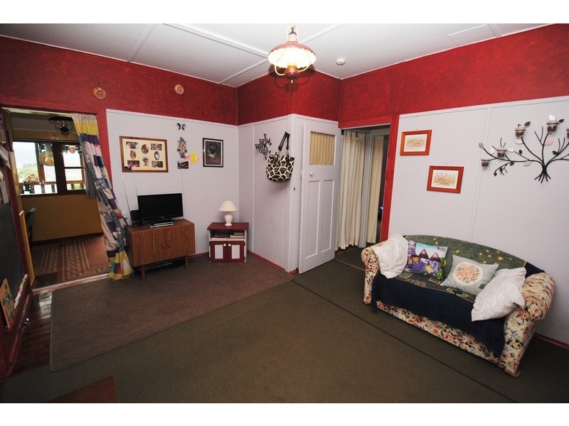18 Fourth  Street, Lithgow NSW 2790