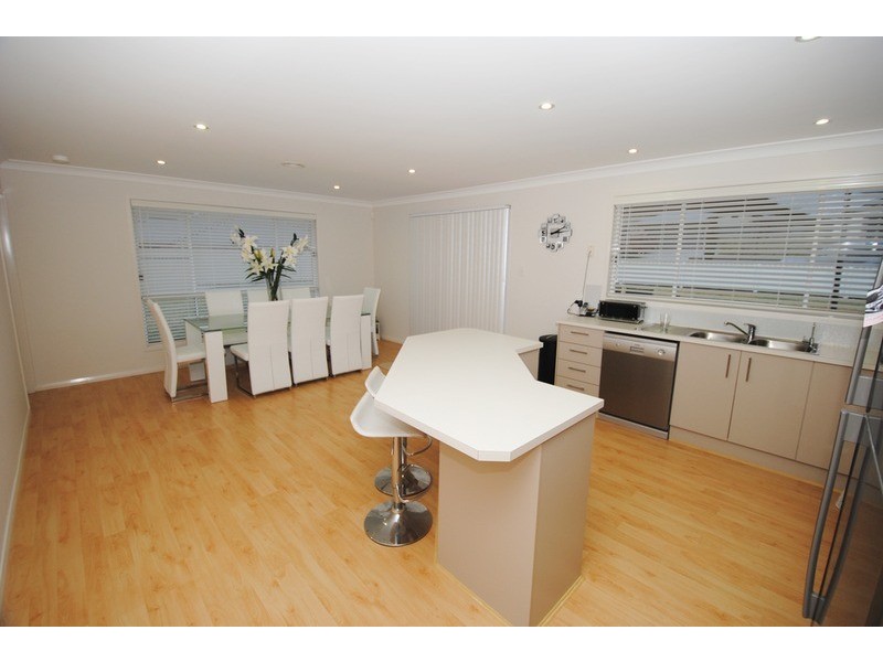 2 Acer Place, Lithgow NSW 2790