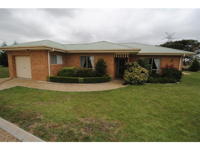 990 Range Road, Portland NSW 2847