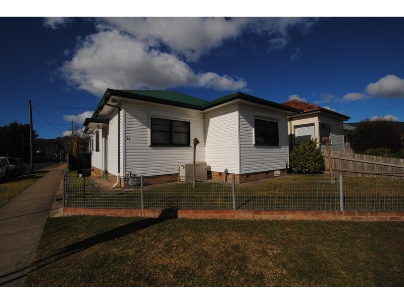 41 Rifle Parade, Lithgow NSW 2790