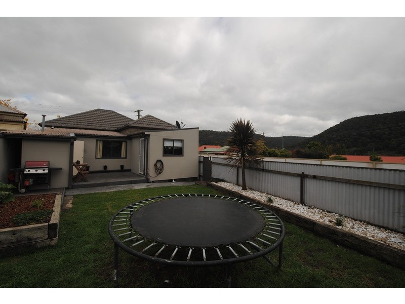 19 John Street, Lithgow NSW 2790