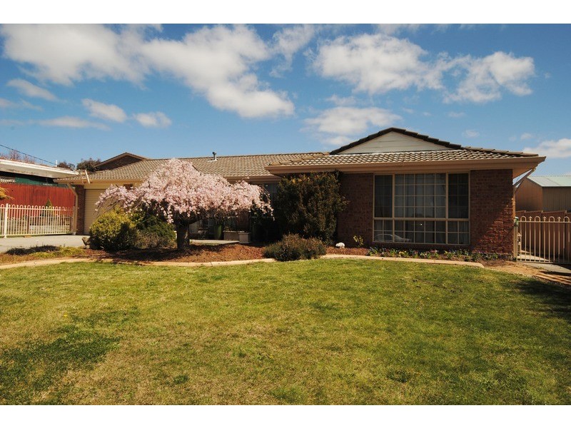 3 Burnett Street, Wallerawang NSW 2845
