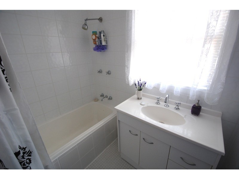 27 Hume Avenue, Wallerawang NSW 2845