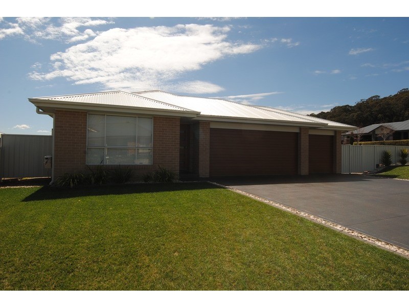2 Acer Place, Lithgow NSW 2790