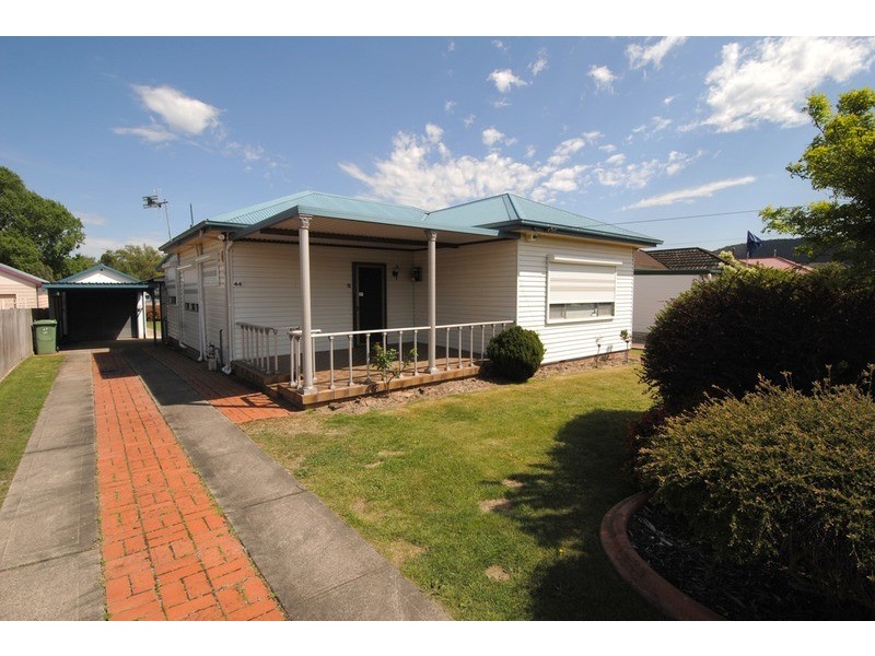 44 Rifle Parade, Lithgow NSW 2790
