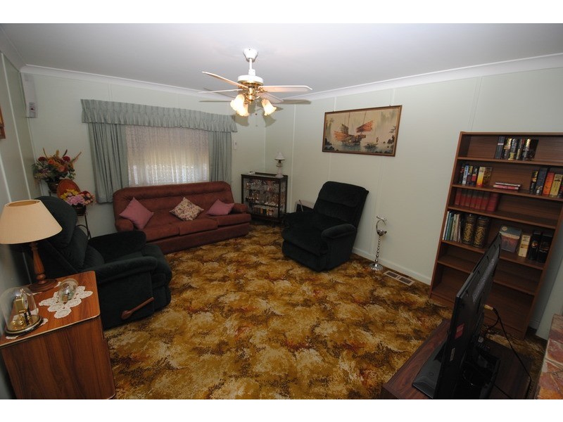 44 Rifle Parade, Lithgow NSW 2790