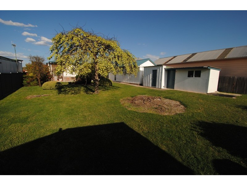 44 Rifle Parade, Lithgow NSW 2790