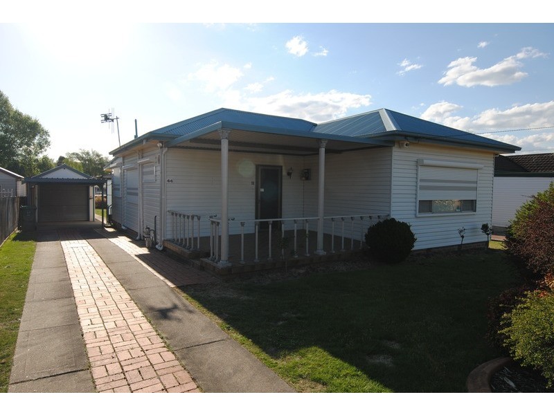 44 Rifle Parade, Lithgow NSW 2790
