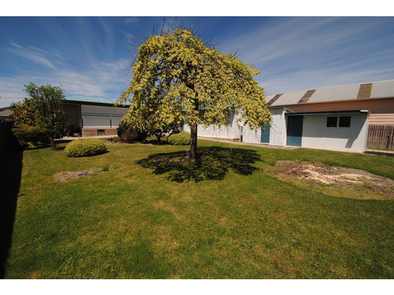 44 Rifle Parade, Lithgow NSW 2790