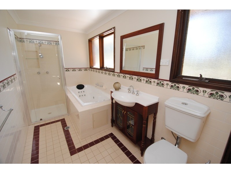 37  Kerma Crescent, Clarence NSW 2790